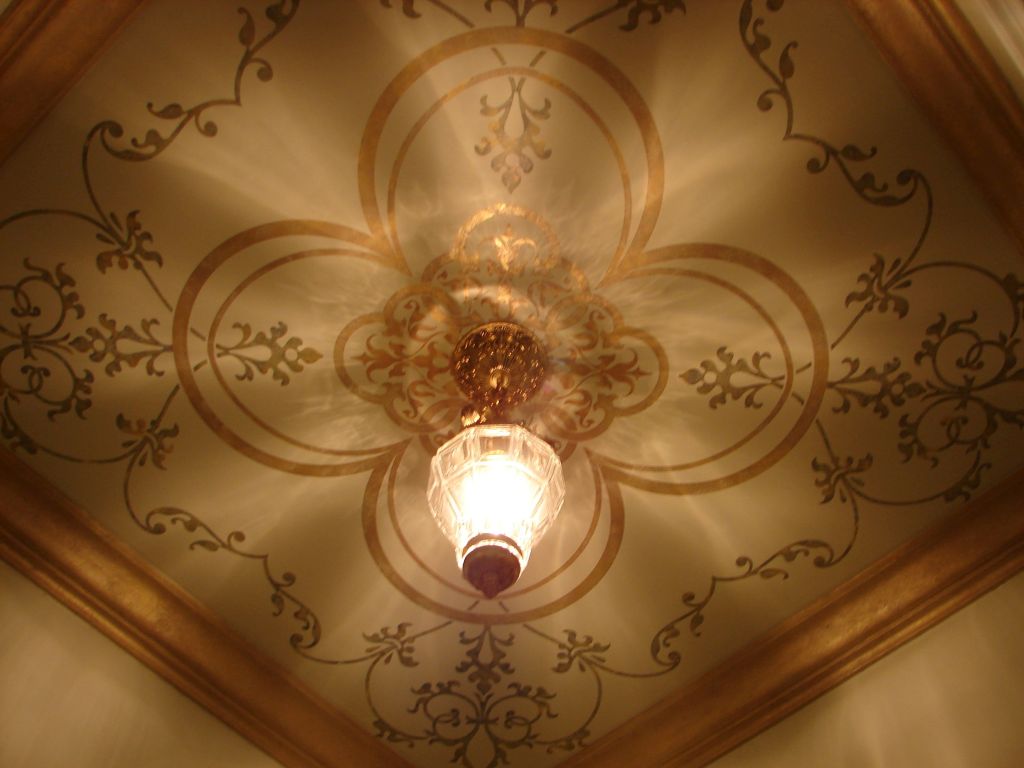 Ceiling Modello